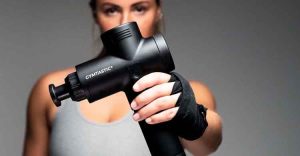 Die Gymtastic Massagepistole, mit Vibrationen den Körper stimulieren